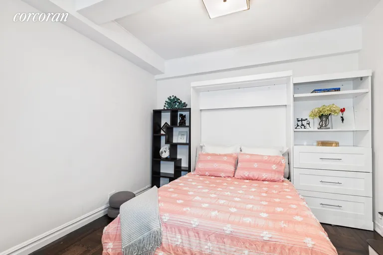 New York City Real Estate | View 110 East 87th Street, 10E | Living Room | View 5
