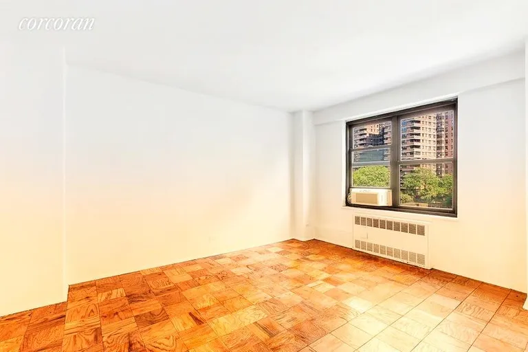 New York City Real Estate | View 385 Grand Street, L404 | Bedroom | View 4