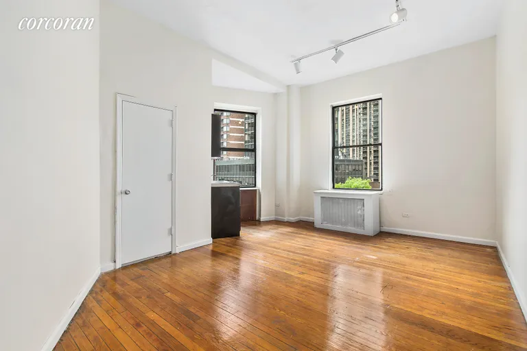 New York City Real Estate | View 140 West 69th Street, 62B | Living Room | View 2