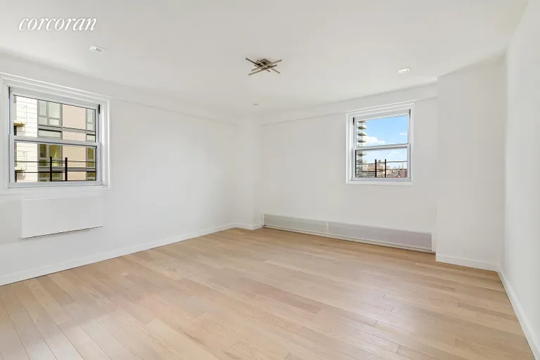 New York City Real Estate | View 175 Willoughby Street, 10A | Main Bedroom | View 12