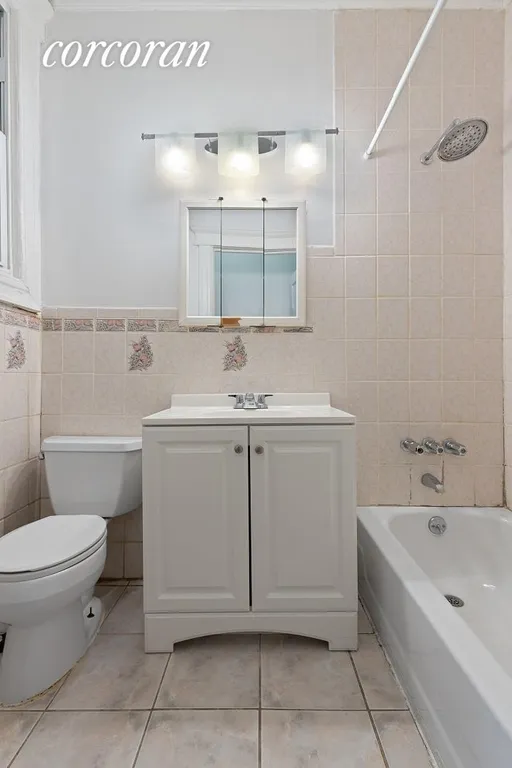 New York City Real Estate | View 265 East 37th Street, 1 | Full Bathroom | View 6