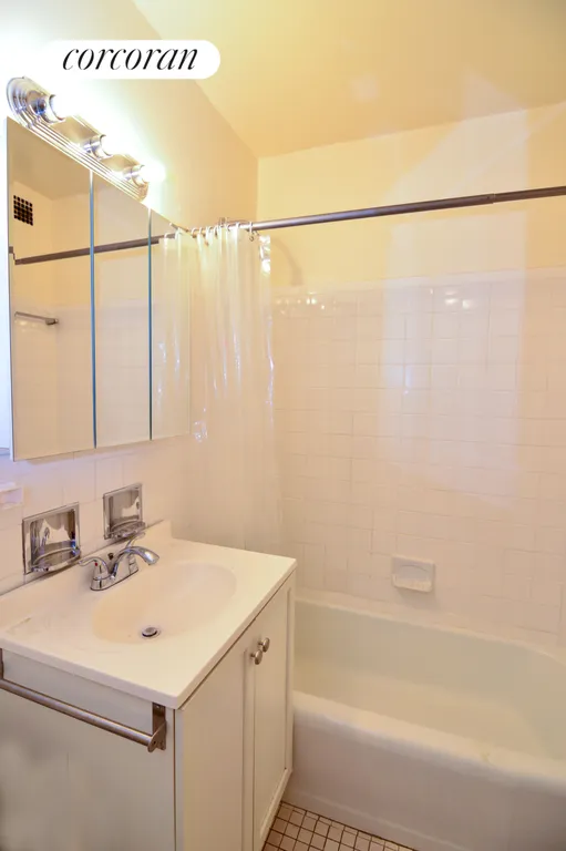 New York City Real Estate | View 343 East 30th Street, 12G | Tile Bath | View 4