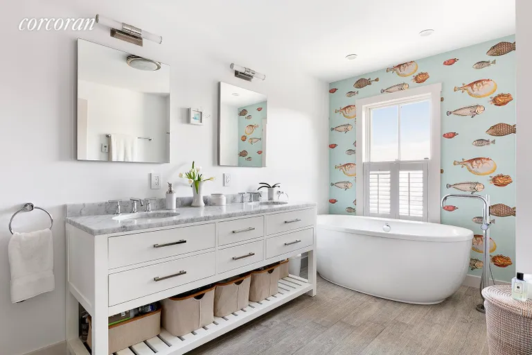 New York City Real Estate | View 330 Bond Street, 1 | Full Bathroom | View 12