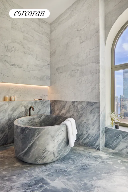 New York City Real Estate | View 130 William Street, PH65 | Full Bathroom | View 8