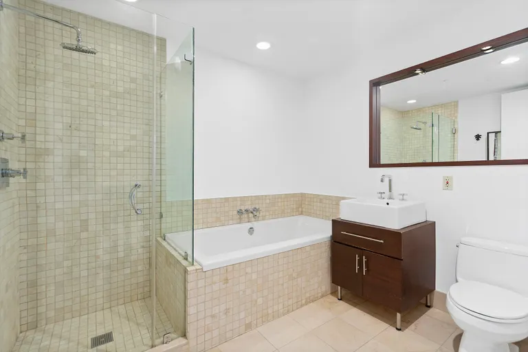 New York City Real Estate | View 84 Front Street, 4B | Bathroom | View 6