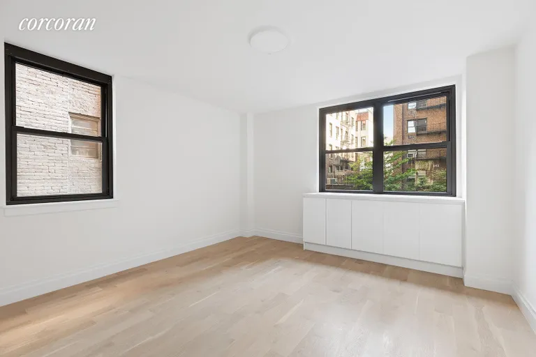New York City Real Estate | View 239 East 79th Street, 3B | room 3 | View 4