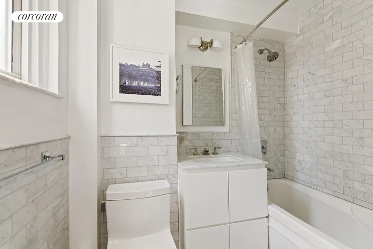 New York City Real Estate | View 145 West 86th Street, 9A | Bathroom | View 8