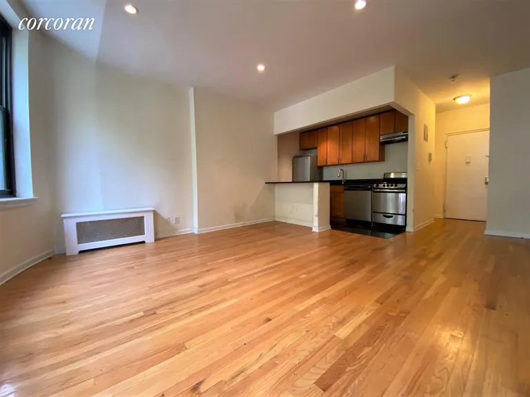 New York City Real Estate | View 7 West 87th Street, 3G | room 3 | View 4