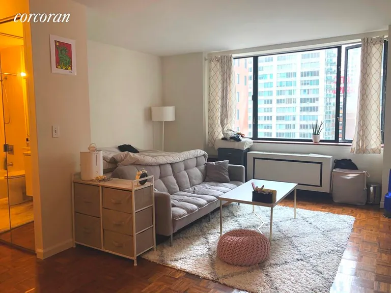 New York City Real Estate | View 30 West 61st Street, 12F | room 1 | View 2