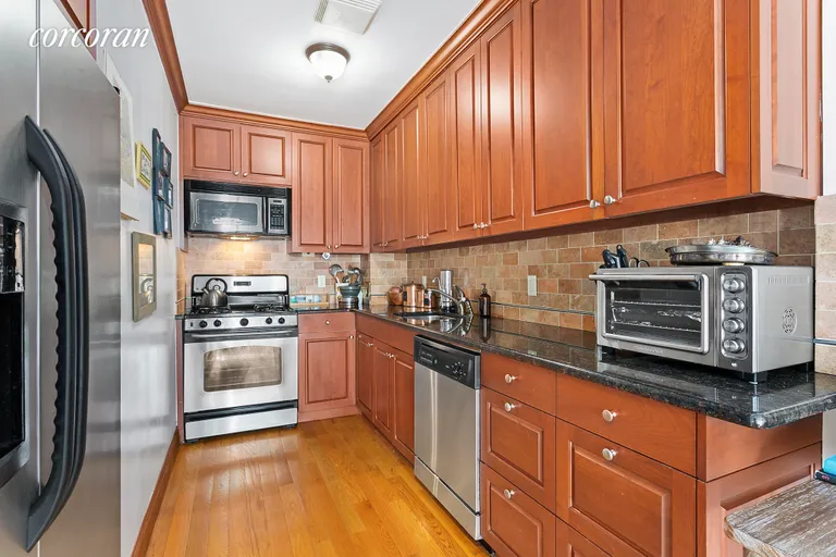 New York City Real Estate | View 216 Calyer Street, 4A | room 2 | View 3