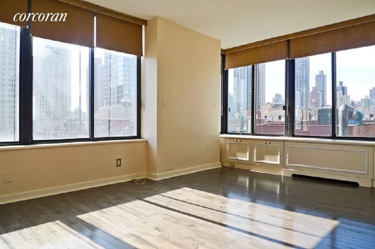 New York City Real Estate | View 300 East 93rd Street, 8E | room 5 | View 6