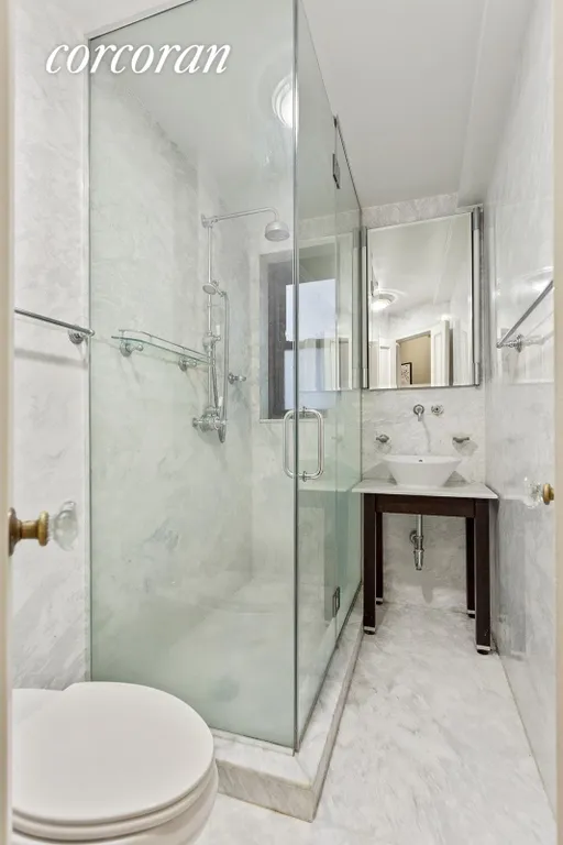 New York City Real Estate | View 12 East 97th Street, 3I | Full Bathroom | View 8
