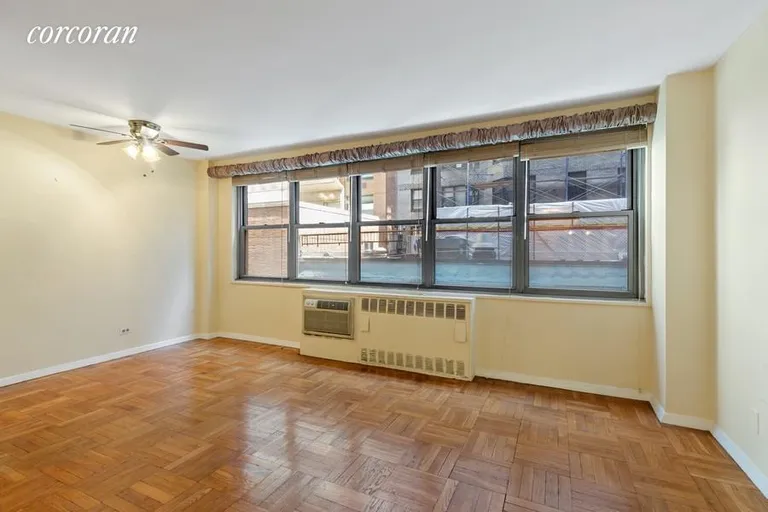 New York City Real Estate | View 209 East 56th Street, 3A | Dining Alcove | View 4