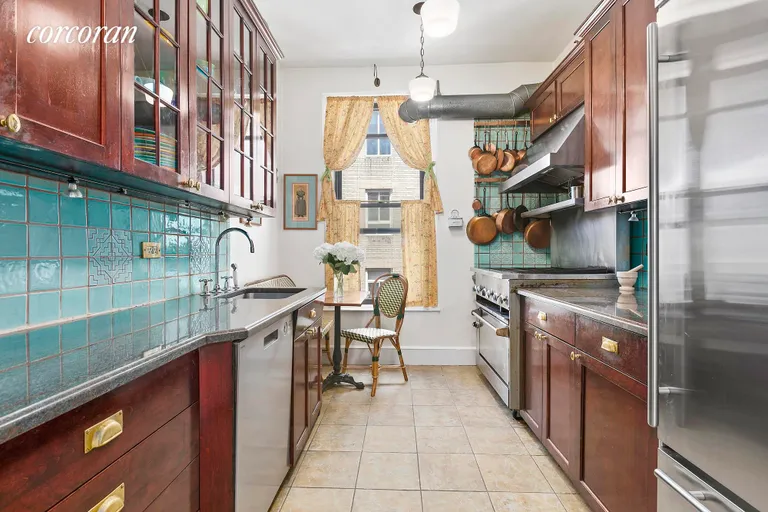 New York City Real Estate | View 401 West End Avenue, 9F | Kitchen | View 4
