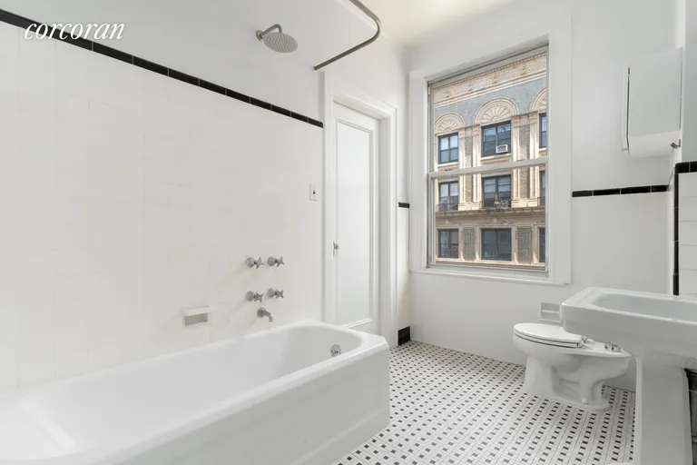 New York City Real Estate | View 780 West End Avenue, 10F | room 7 | View 8