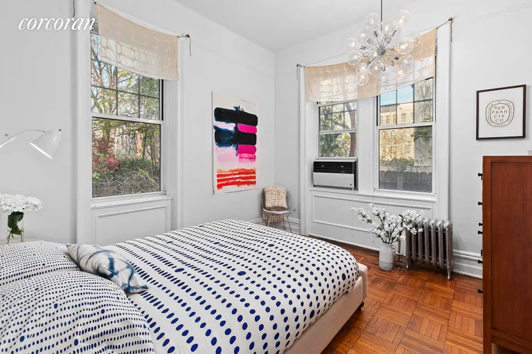 New York City Real Estate | View 125 Prospect Park West, 1F | room 2 | View 3
