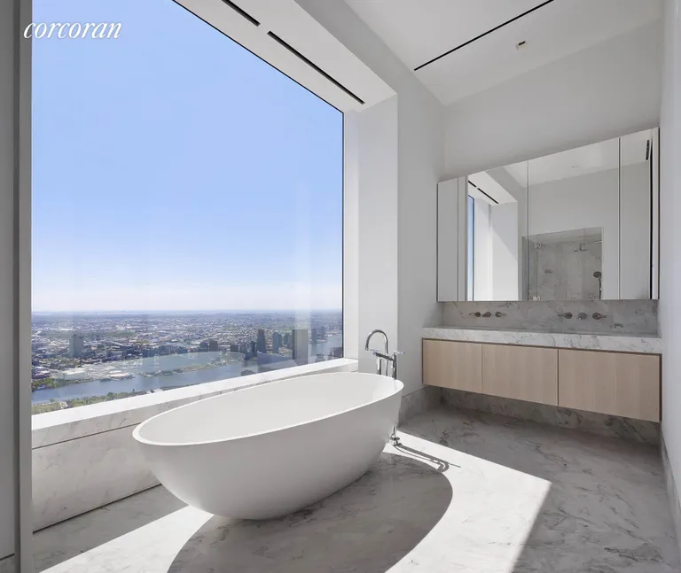 New York City Real Estate | View 432 Park Avenue, PH82 | Guest Suite Bath | View 15