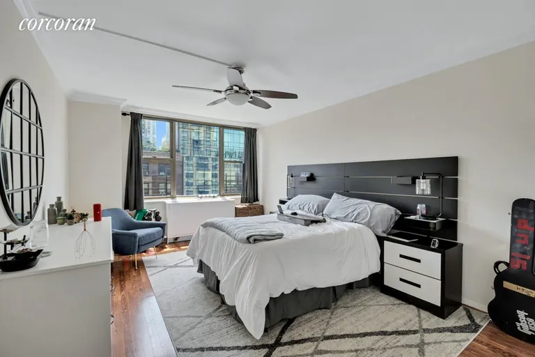 New York City Real Estate | View 301 East 79th Street, 17P | Large Bedroom | View 5