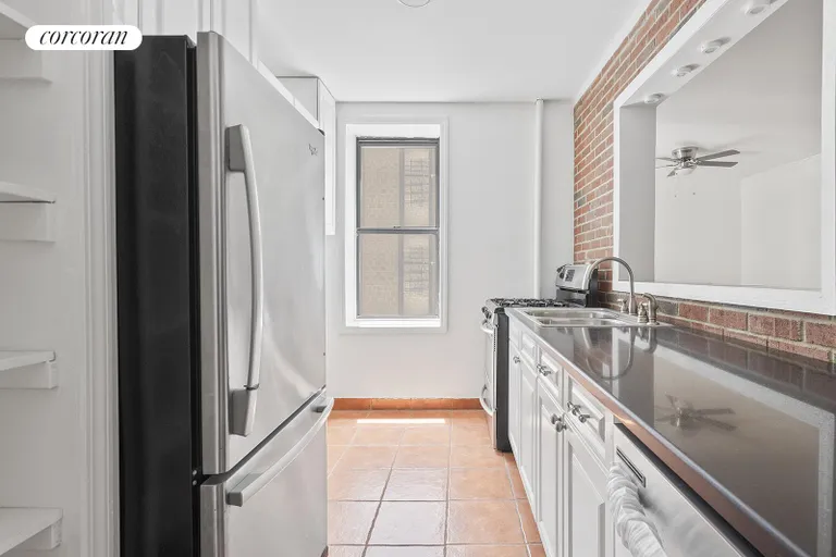 New York City Real Estate | View 24 Bennett Avenue, 5B | Kitchen | View 5