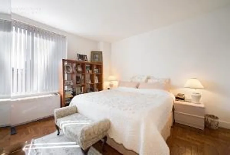 New York City Real Estate | View 200 Riverside Boulevard, 14H | room 2 | View 3