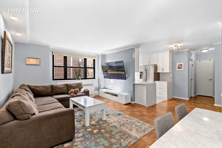 New York City Real Estate | View 315 East 72Nd Street, 17M | 1 Bed, 1 Bath | View 1