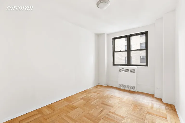 New York City Real Estate | View 315 East 72Nd Street, 6E | room 6 | View 7