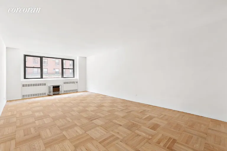 New York City Real Estate | View 315 East 72Nd Street, 6E | room 1 | View 2