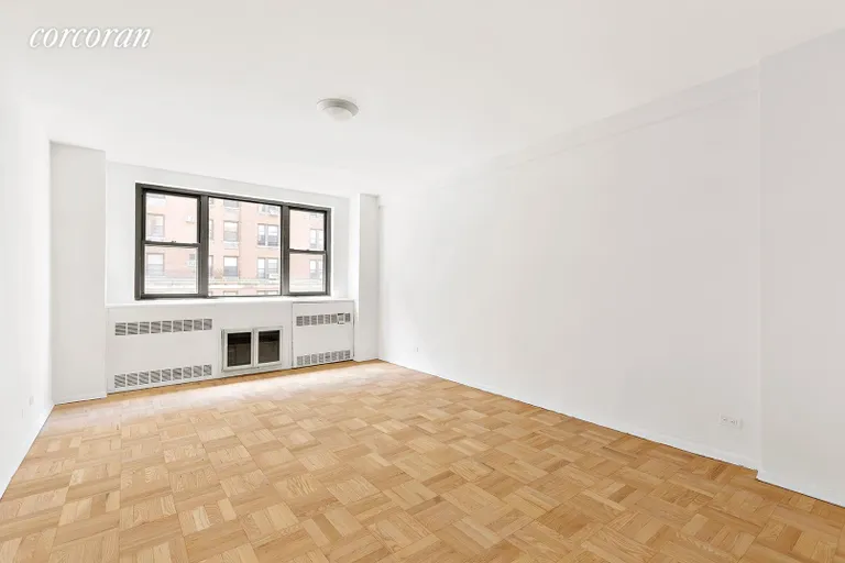 New York City Real Estate | View 315 East 72Nd Street, 6E | room 8 | View 9