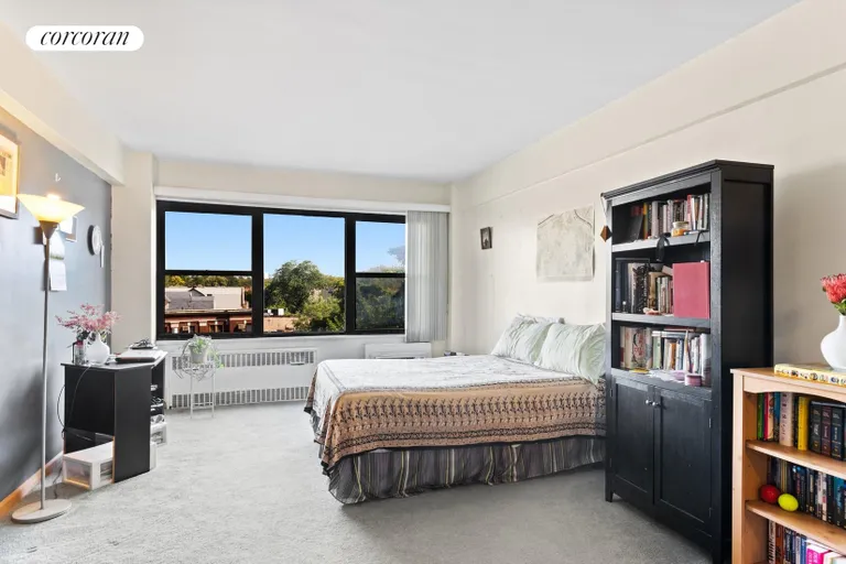 New York City Real Estate | View 303 Beverley Road, 4M | Photo2 | View 2