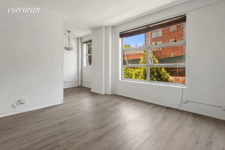 New York City Real Estate | View 70 La Salle Street, 2G | Living Room | View 2