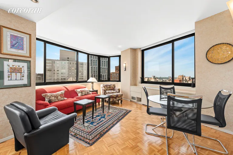 New York City Real Estate | View 2000 Broadway, 26E | 2 Beds, 2 Baths | View 1