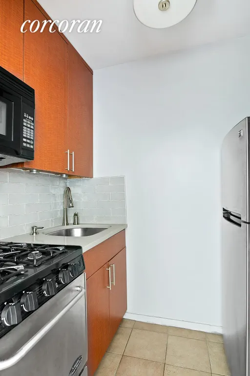 New York City Real Estate | View 130 Hicks Street, 4D | Kitchen | View 5