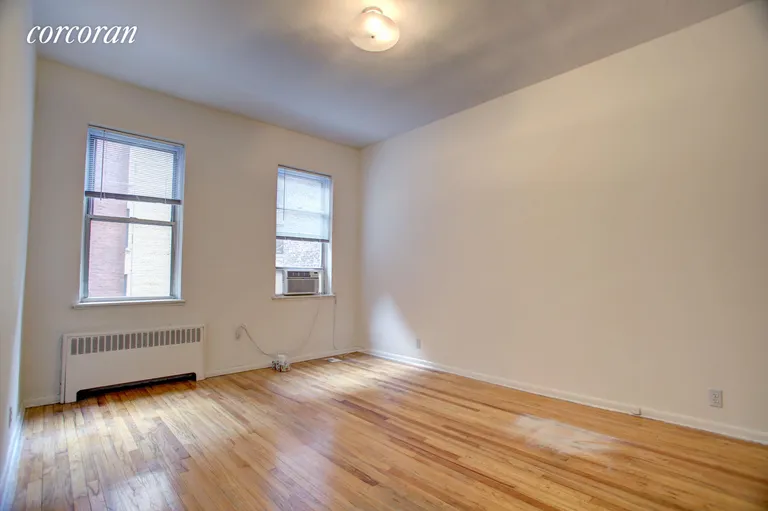 New York City Real Estate | View 44 West 72Nd Street, 4E | 1 Bath | View 1