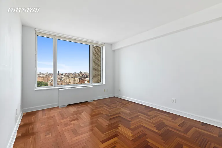 New York City Real Estate | View 220 Riverside Boulevard, 30C | room 9 | View 10