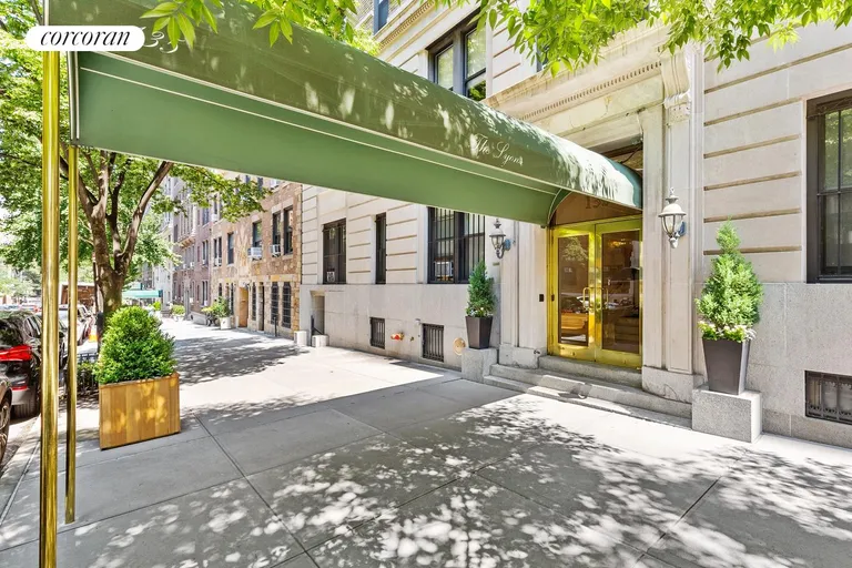 New York City Real Estate | View 135 West 79th Street, 9/10A | 4 Beds, 3 Baths | View 1