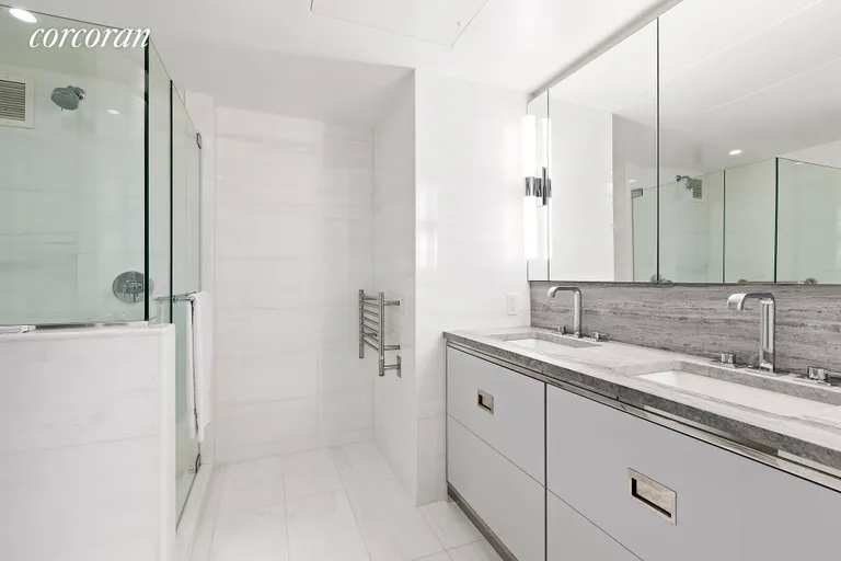 New York City Real Estate | View 200 East 66th Street, D502 | Master Bathroom | View 6