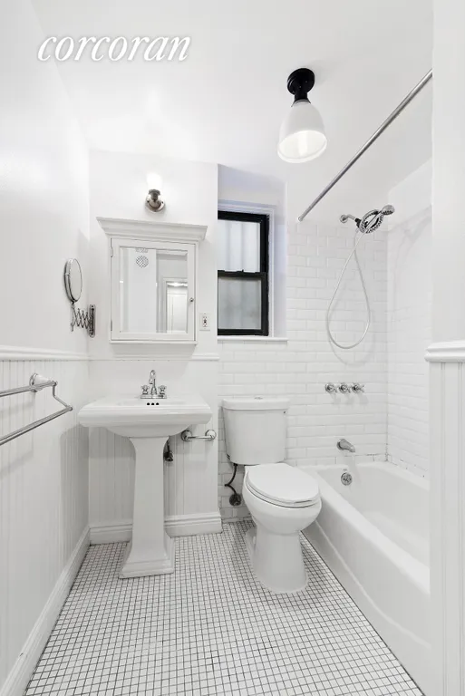 New York City Real Estate | View 135 West 58th Street, 6C | Master Bathroom | View 5