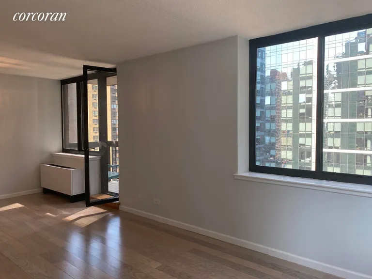 New York City Real Estate | View 250 East 40th Street, 17B | room 2 | View 3