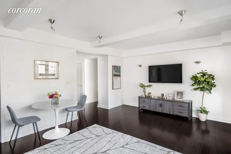 New York City Real Estate | View 750 Park Avenue, 16B | Living room/dining | View 2