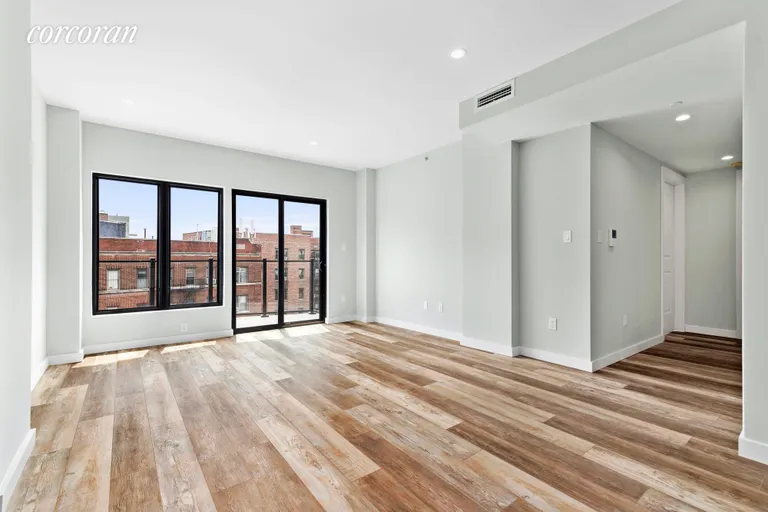 New York City Real Estate | View 30-82 Crescent Street, 6A | room 1 | View 2