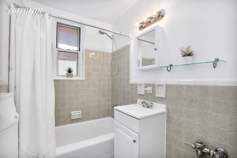 New York City Real Estate | View 385 East 16th Street, 1B | Bathroom | View 5