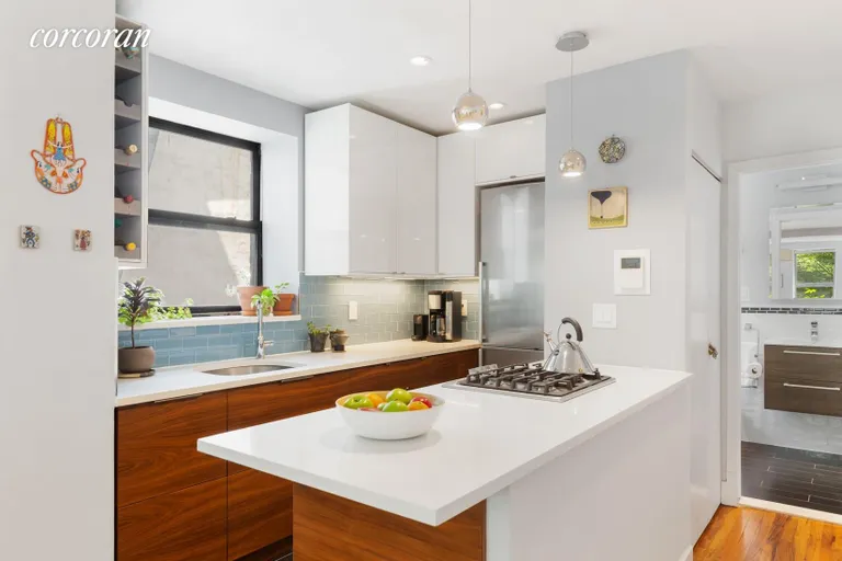 New York City Real Estate | View 147 South Oxford Street, 3B | Kitchen | View 6