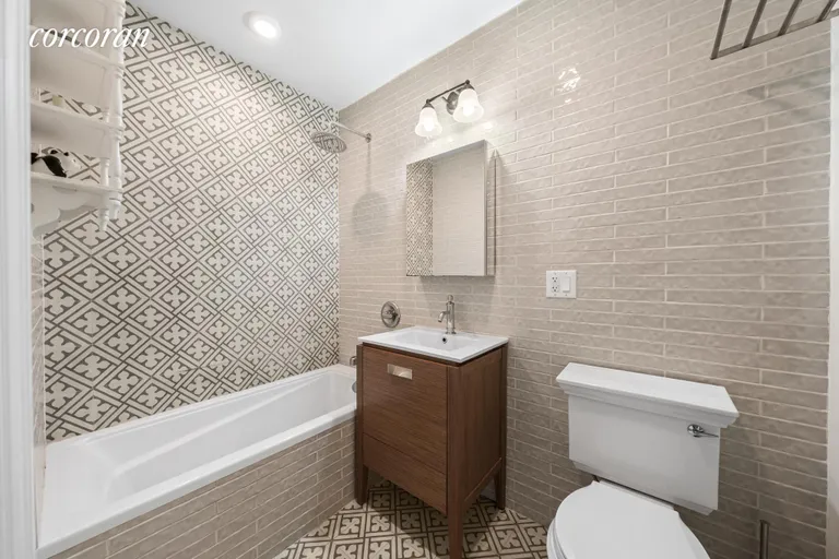 New York City Real Estate | View 447 Decatur Street, 1A | Full Bathroom | View 10