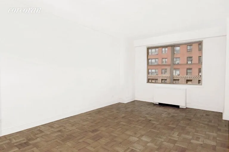 New York City Real Estate | View 230 East 79th Street, 16C | room 5 | View 6