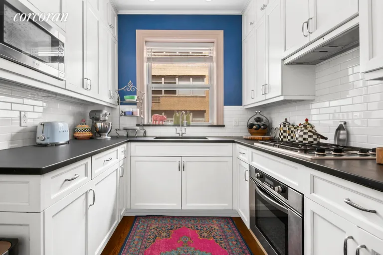 New York City Real Estate | View 215 West 88th Street, 8A | Kitchen | View 7
