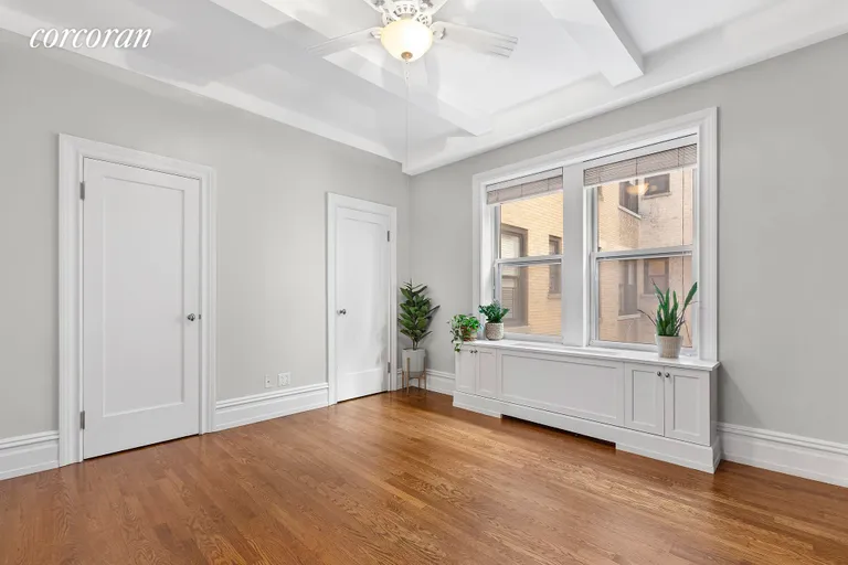 New York City Real Estate | View 215 West 88th Street, 8A | room 10 | View 11