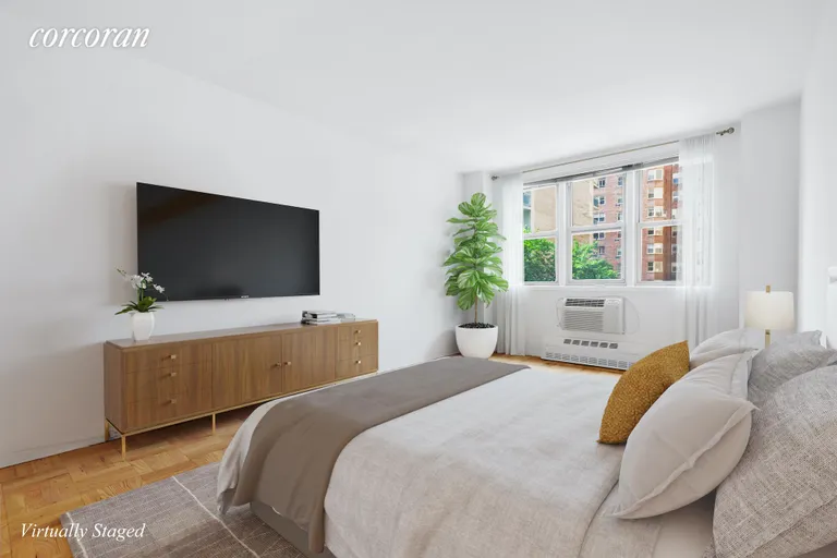 New York City Real Estate | View 215 East 80th Street, 4D | Bedroom | View 5