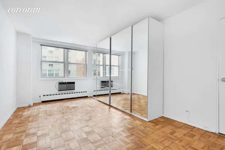 New York City Real Estate | View 215 East 80th Street, 4D | Bedroom | View 8