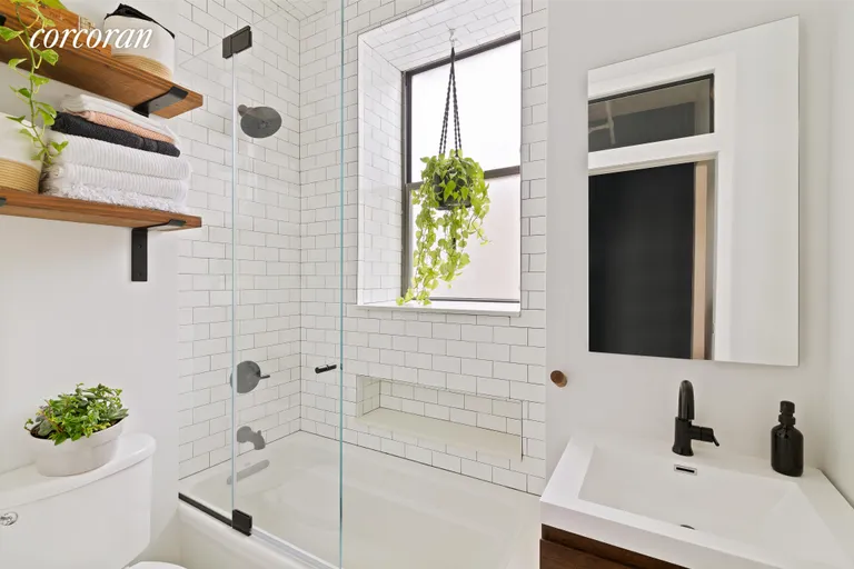 New York City Real Estate | View 759 President Street, 3G | Bathroom | View 5