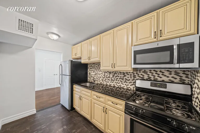 New York City Real Estate | View 310 Lenox Road, 4T | Kitchen | View 6